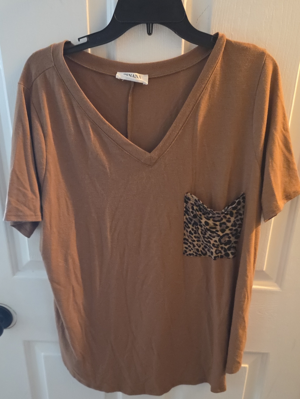 Zenana Outfitters Brown V-Neck Tee with Leopard Pocket